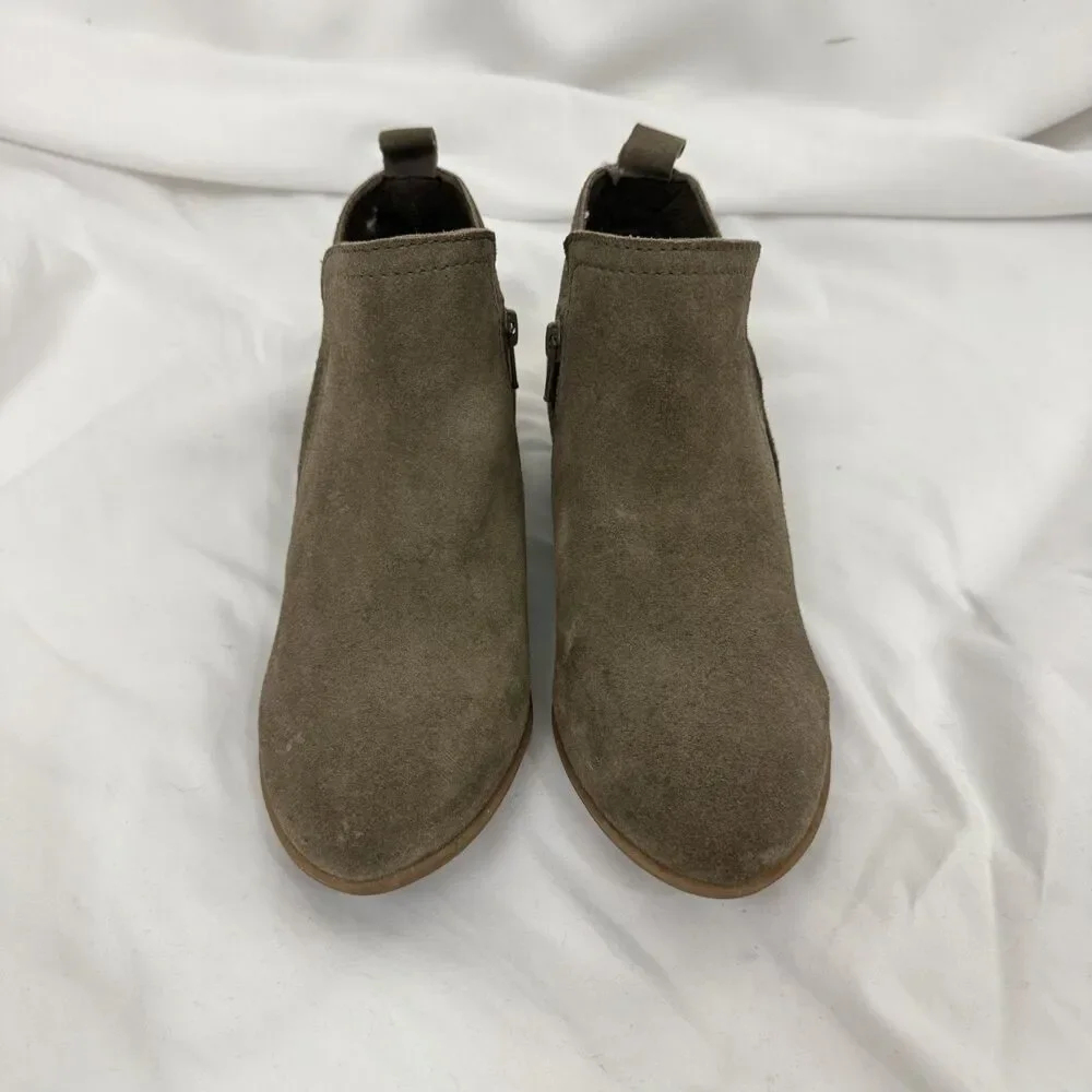 DIBA Layla Suede Bootie 7.5 Taupe Brown Low Heel Almond Toe Zip EUC